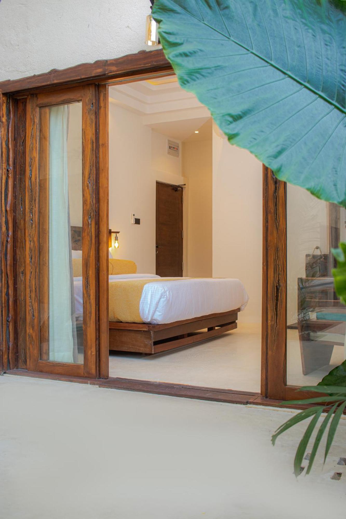 Spicepeek Boutique Hotel Cmb Airport Katunayaka Exterior photo