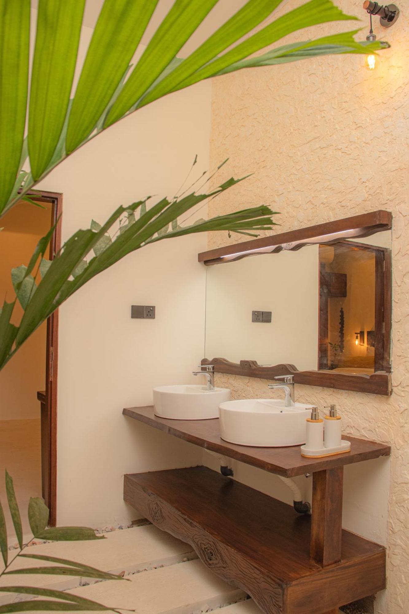 Spicepeek Boutique Hotel Cmb Airport Katunayaka Exterior photo